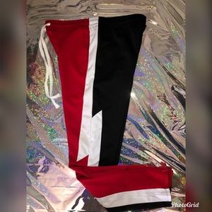 “Flashy” joggers